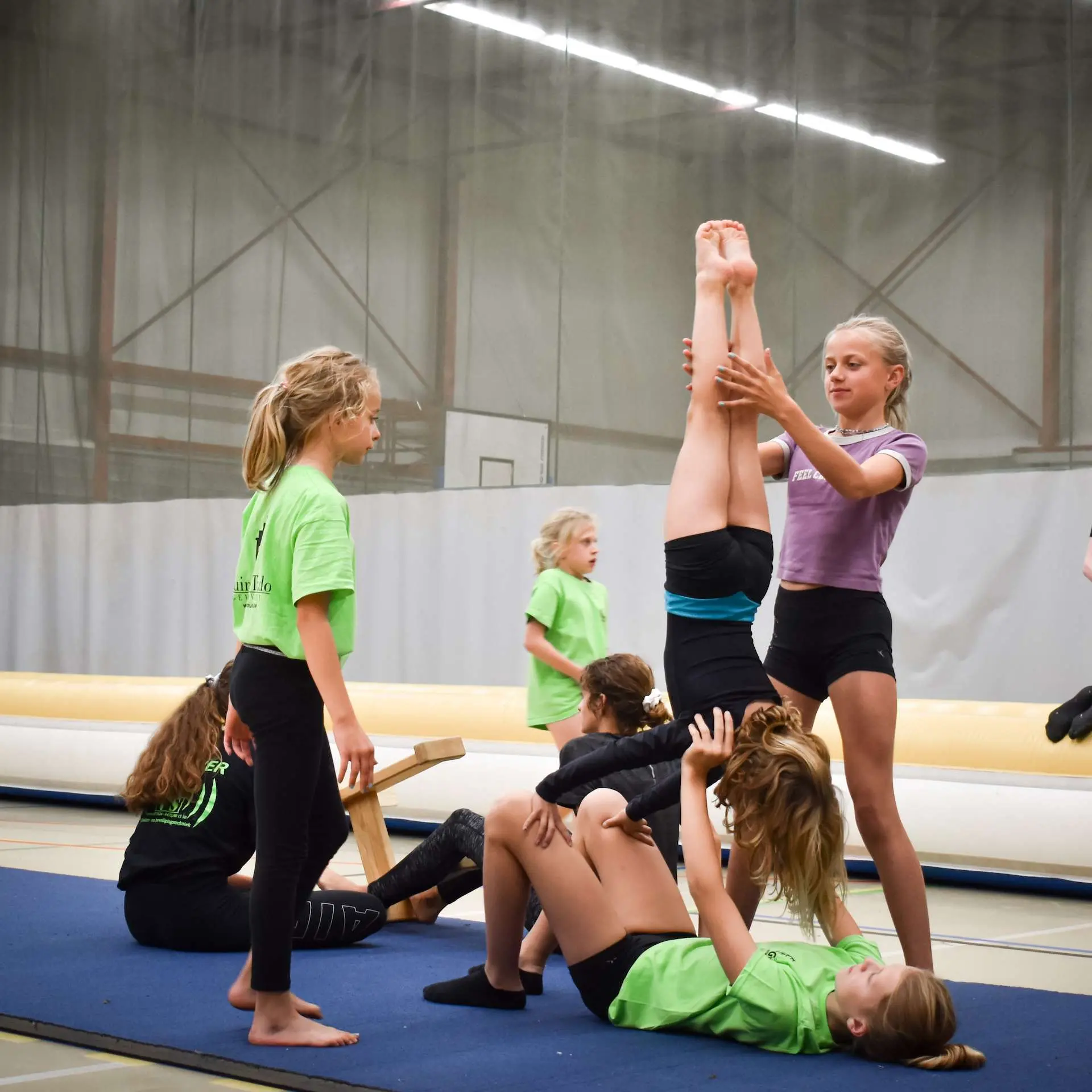 Girls Turnkring Energym in action
