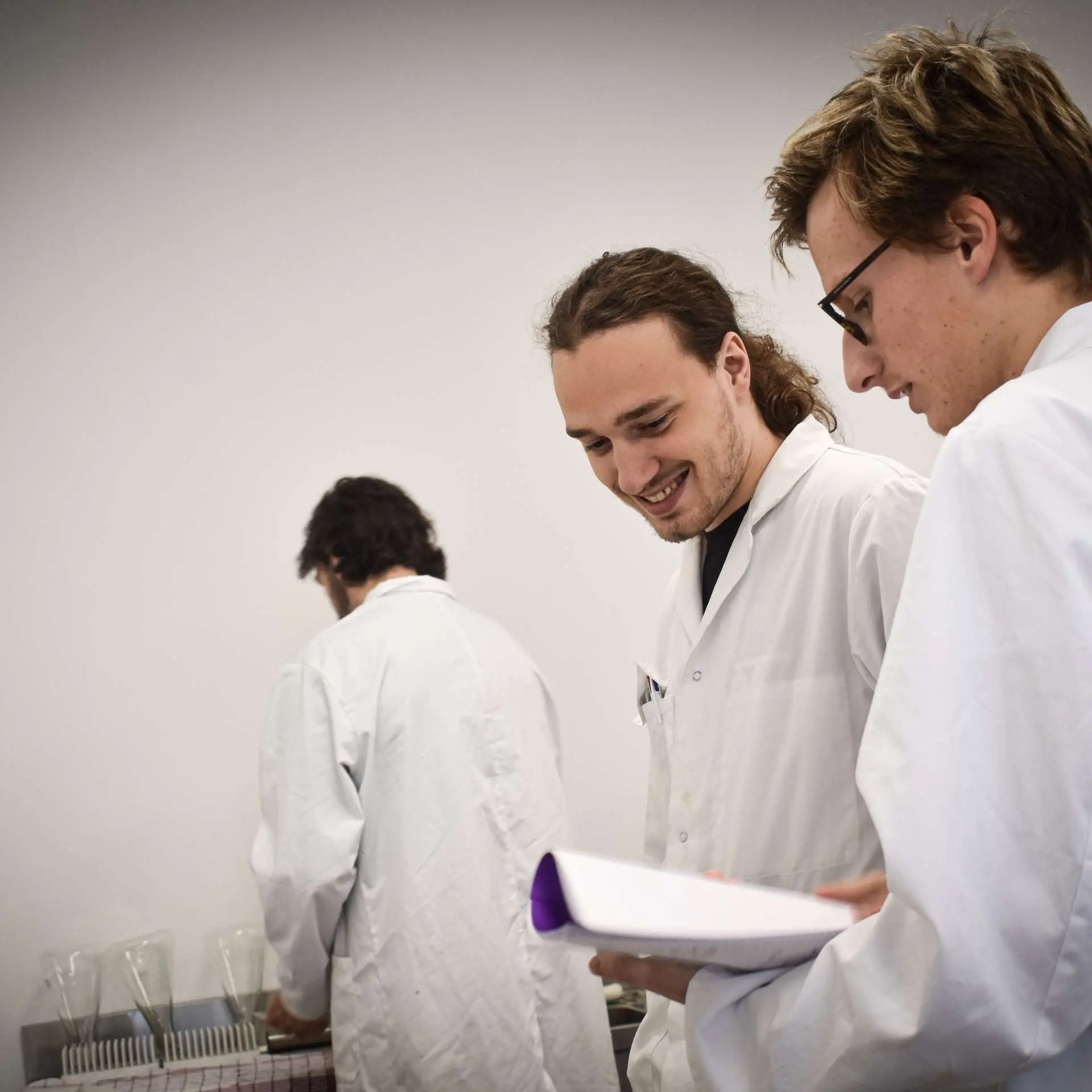 Students at work in Biolab at KdG Campus Hoboken